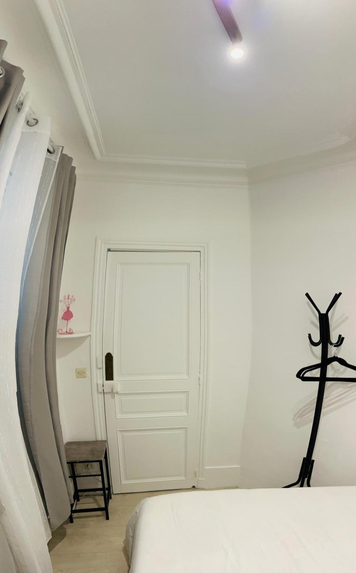 Apartment In Montmartre, Paris, Near Sacre-Coeur Read Host Profile For Booking מראה חיצוני תמונה
