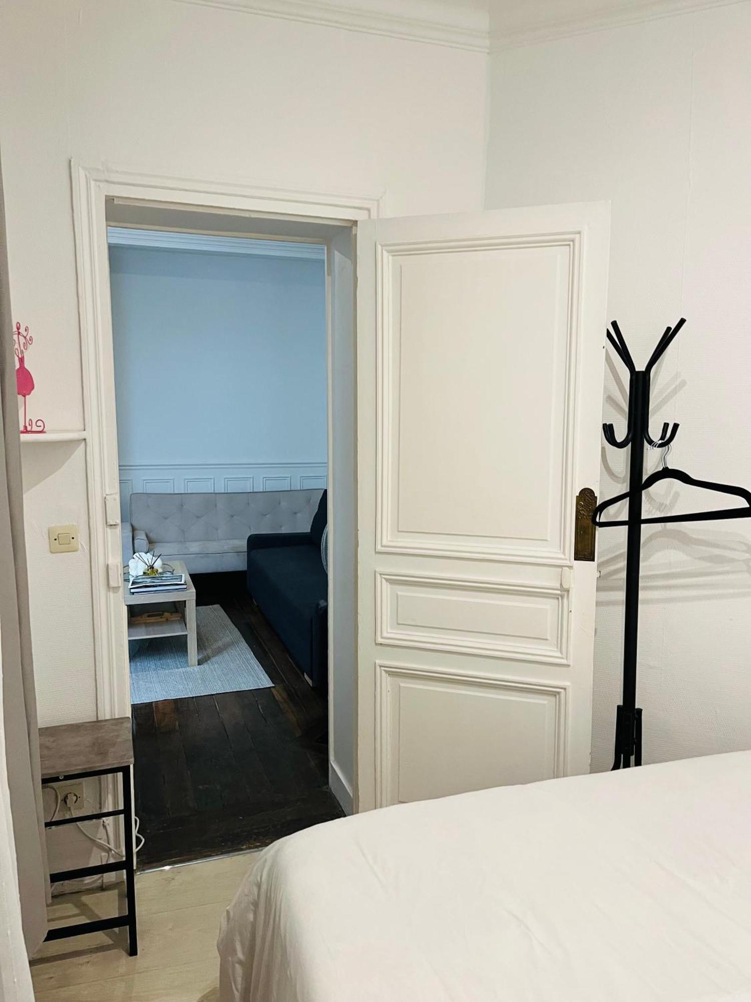 Apartment In Montmartre, Paris, Near Sacre-Coeur Read Host Profile For Booking מראה חיצוני תמונה