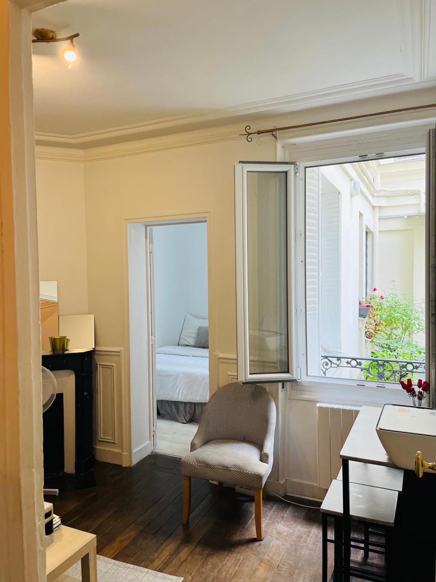 Apartment In Montmartre, Paris, Near Sacre-Coeur Read Host Profile For Booking מראה חיצוני תמונה
